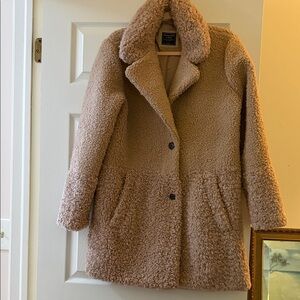 Abercrombie & Fitch Beige Sherpa Jacket